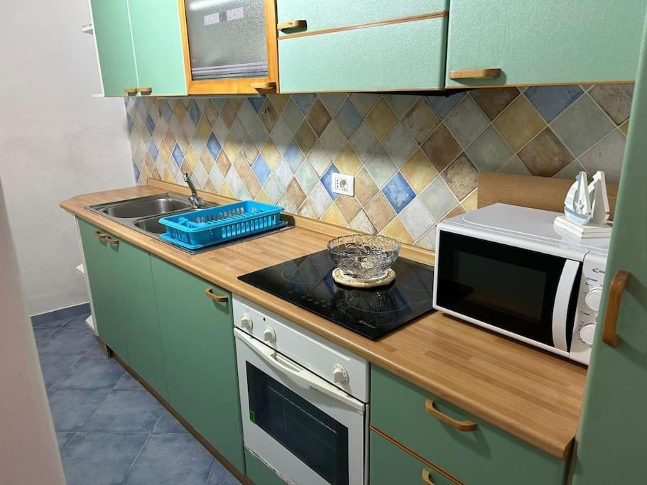 파뷔냐나도 Loft Marinaio Nel Centro Storico 아파트 외부 사진